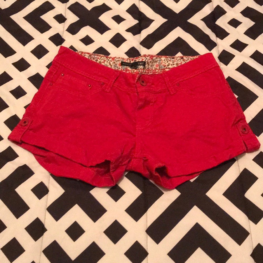 YMI Hot Shorts